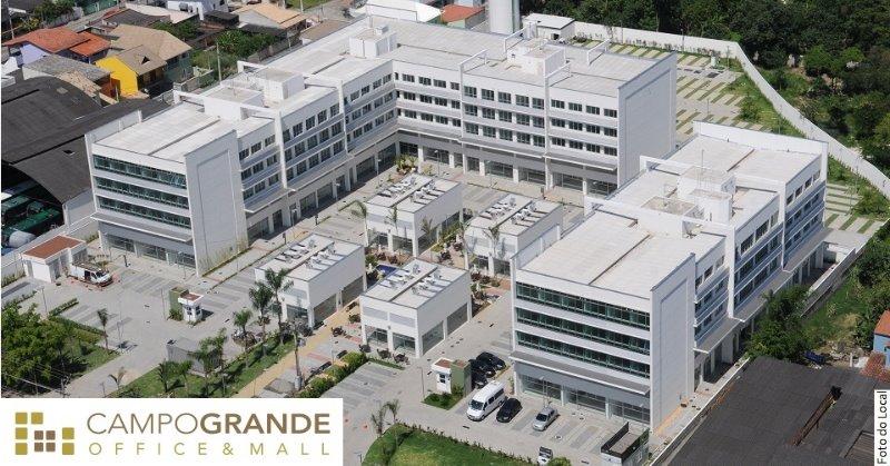 Casa para Venda em Rio De Janeiro / RJ no bairro Campo Grande