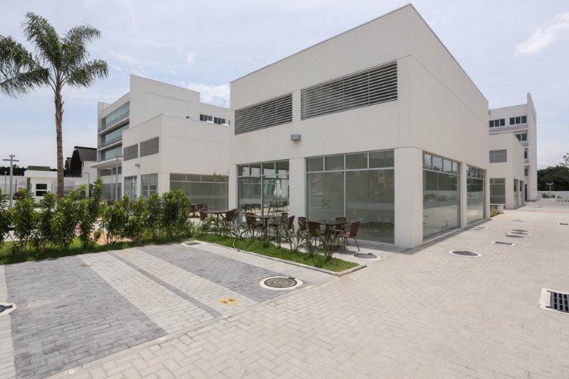 Casa para Venda em Rio De Janeiro / RJ no bairro Campo Grande - Rafael Aguiar Imóveis