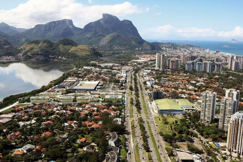 Casa para Venda em Rio De Janeiro / RJ no bairro Barra Da Tijuca - Rafael Aguiar Imóveis