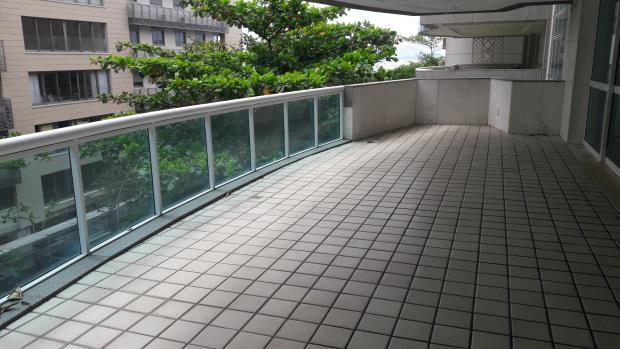 Apartamento para Venda em Rio De Janeiro / RJ no bairro Leblon - Rafael Aguiar Imóveis