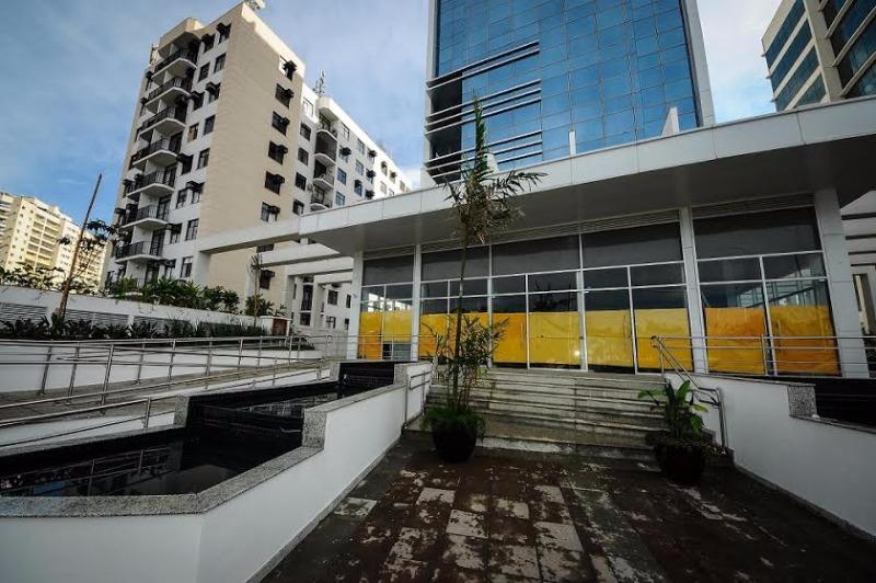 Loja para Venda em Rio De Janeiro / RJ no bairro Barra Da Tijuca - Rafael Aguiar Imóveis